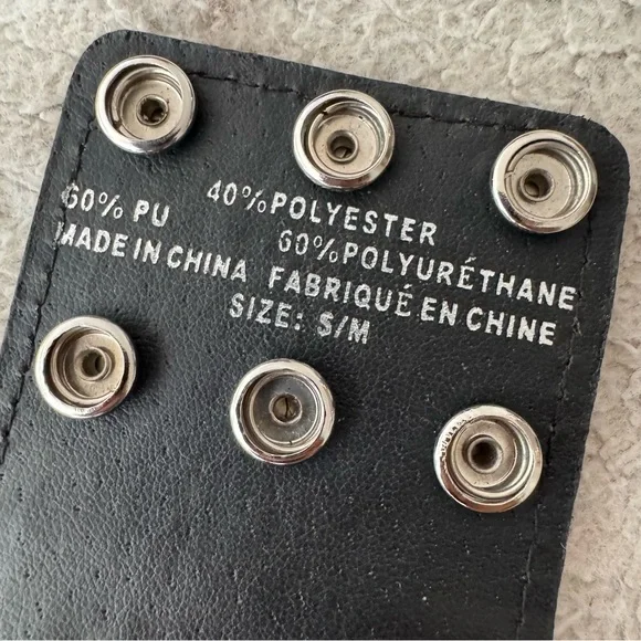 Studded elastic belt SATC-inspired Black/Silver S/M - Picture 6 of 9